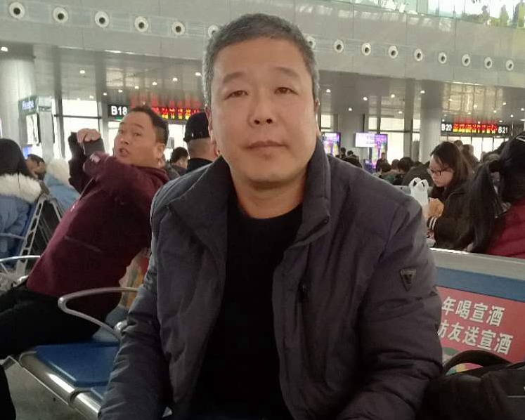 李凤江_副本.jpg